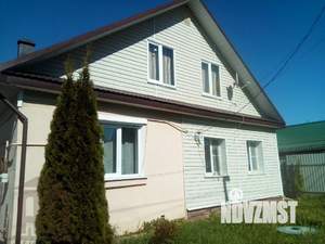 Дом 180м&sup2;, 2-этажный, участок 6 сот.  