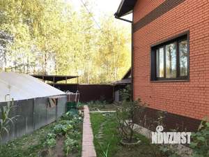 Дом 200м², 2-этажный, участок 9 сот.  