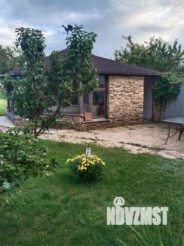 Коттедж 287м², 2-этажный, участок 10 сот.  