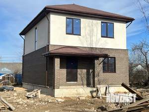 Дом 140м², 2-этажный, участок 5 сот.  