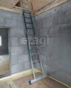 Дом 106м&sup2;, 2-этажный, участок 6 сот.  