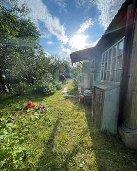 Дом 30м², 2-этажный, участок 6 сот.  