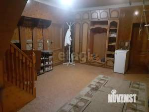 Дом 191м², 2-этажный, участок 10 сот.  