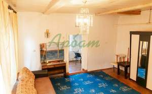 Дом 80м&sup2;, 2-этажный, участок 3 сот.  