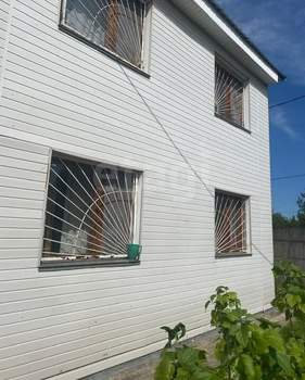 Дом 114м², 2-этажный, участок 10 сот.  