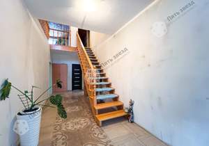 Дом 215м&sup2;, 2-этажный, участок 0 сот.  