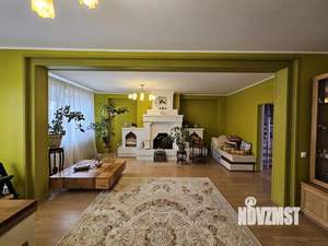 Коттедж 330м&sup2;, 3-этажный, участок 10 сот.  