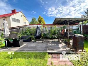 Дом 286м&sup2;, 3-этажный, участок 10 сот.  