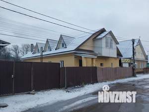 Дом 270м&sup2;, 2-этажный, участок 5 сот.  