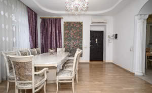 Дом 187м&sup2;, 2-этажный, участок 3 сот.  