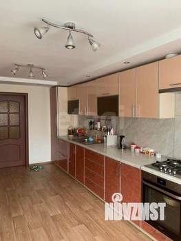 Дом 186м&sup2;, 2-этажный, участок 6 сот.  