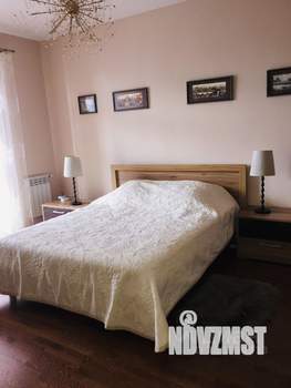 Таунхаус 222м², 3-этажный, участок 1 сот.  