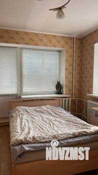 Коттедж 380м², 3-этажный, участок 10 сот.  