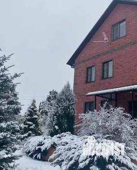 Коттедж 204м&sup2;, 2-этажный, участок 7 сот.  