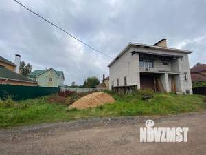 Дом 270м², 3-этажный, участок 7 сот.  
