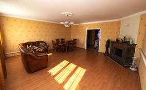 Дом 273м&sup2;, 2-этажный, участок 9 сот.  