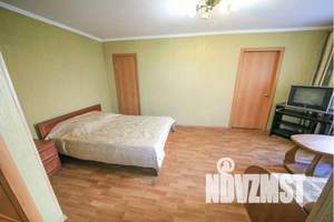 2-к квартира, посуточно, 10м2, 1/1 этаж