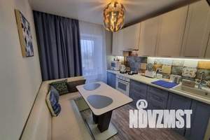 1-к квартира, посуточно, 40м2, 6/9 этаж