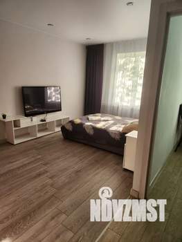 1-к квартира, посуточно, 32м2, 2/5 этаж