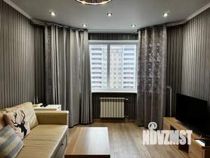 1-к квартира, посуточно, 43м2, 7/10 этаж