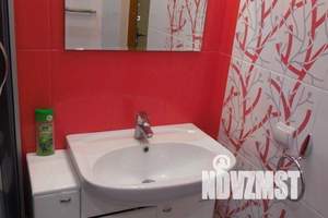 1-к квартира, посуточно, 10м2, 1/5 этаж