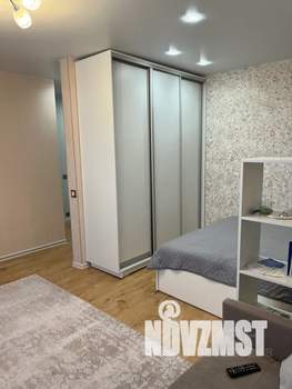 1-к квартира, посуточно, 34м2, 10/10 этаж