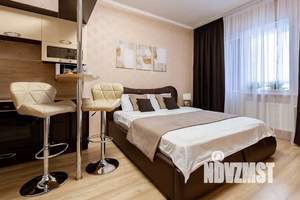 Студия квартира, посуточно, 30м2, 8/17 этаж