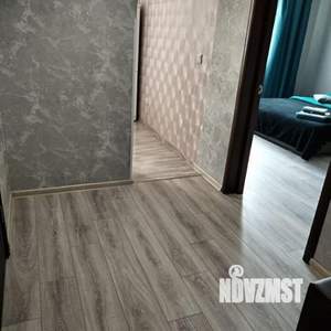 1-к квартира, посуточно, 37м2, 1/1 этаж