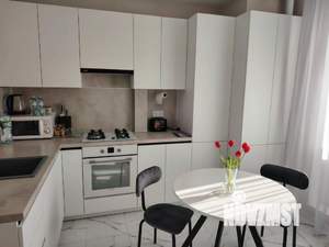 1-к квартира, посуточно, 44м2, 1/1 этаж