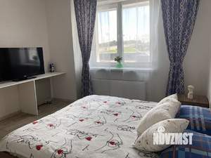 1-к квартира, посуточно, 40м2, 2/17 этаж