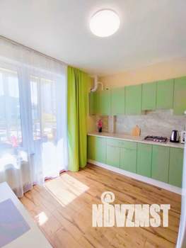 1-к квартира, посуточно, 42м2, 1/1 этаж