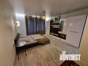 1-к квартира, посуточно, 40м2, 6/9 этаж