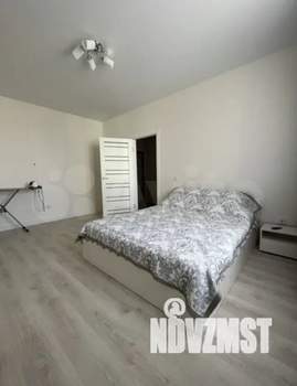 1-к квартира, посуточно, 37м2, 1/1 этаж