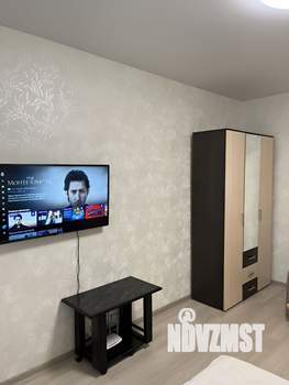 1-к квартира, посуточно, 40м2, 1/12 этаж