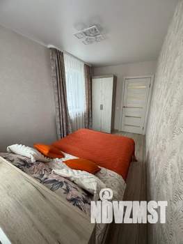 2-к квартира, посуточно, 42м2, 4/4 этаж