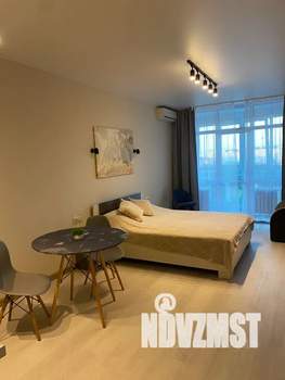 Студия квартира, посуточно, 31м2, 4/12 этаж