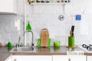 Студия квартира, посуточно, 45м2, 2/5 этаж