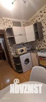 1-к квартира, посуточно, 35м2, 9/9 этаж