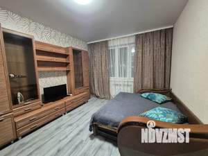 1-к квартира, посуточно, 42м2, 1/9 этаж