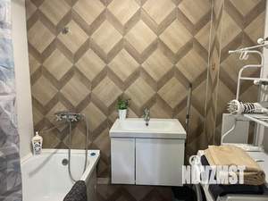 2-к квартира, посуточно, 80м2, 1/1 этаж