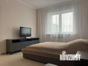 1-к квартира, посуточно, 37м2, 1/1 этаж