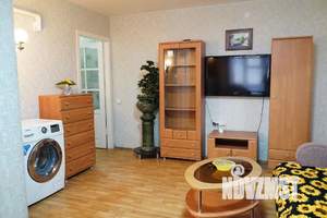 2-к квартира, посуточно, 65м2, 2/4 этаж