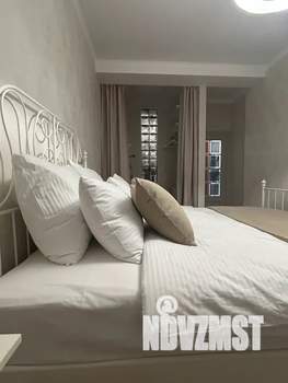 Студия квартира, посуточно, 50м2, 3/4 этаж