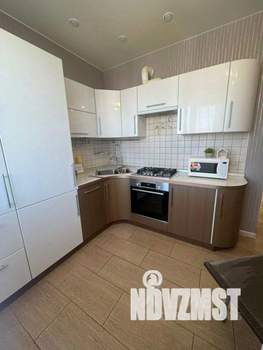 2-к квартира, посуточно, 72м2, 1/1 этаж