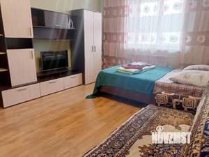 1-к квартира, посуточно, 43м2, 4/10 этаж