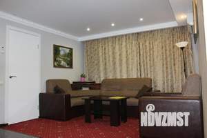 1-к квартира, посуточно, 55м2, 1/1 этаж