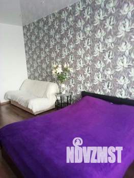 1-к квартира, посуточно, 48м2, 1/1 этаж