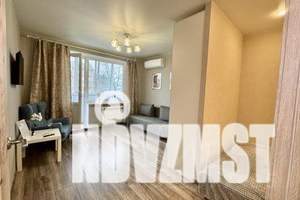 1-к квартира, посуточно, 42м2, 4/5 этаж