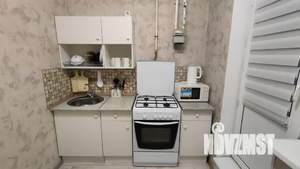 1-к квартира, посуточно, 35м2, 1/12 этаж