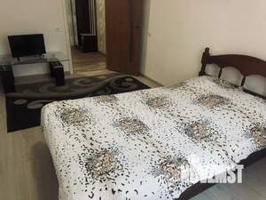 2-к квартира, посуточно, 56м2, 1/1 этаж